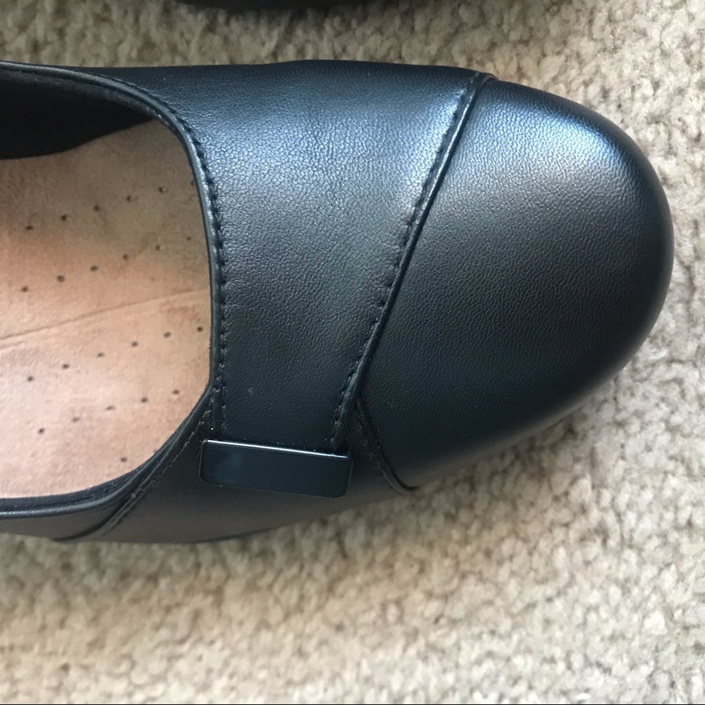 Clarks Heels - Picture 5 of 8
